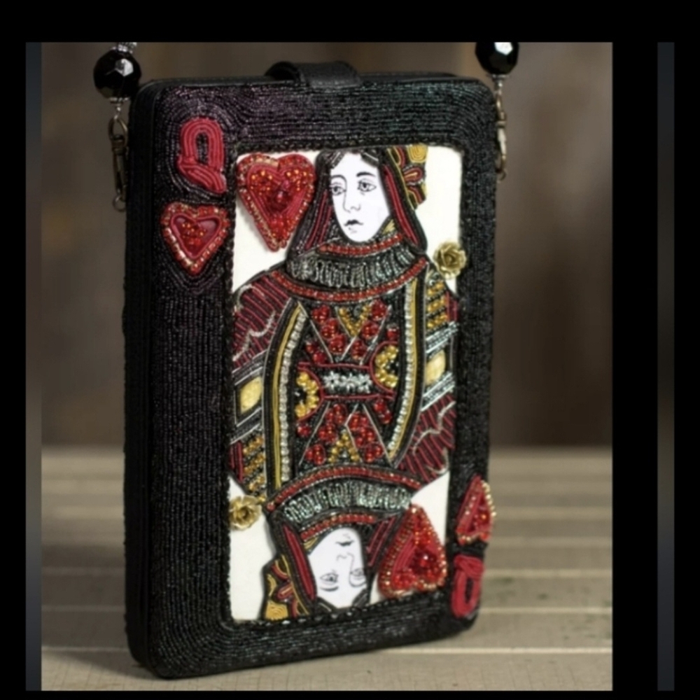 Embellished Mary Jane Queen of Hearts Beaded Bag - Picture 2 of 14